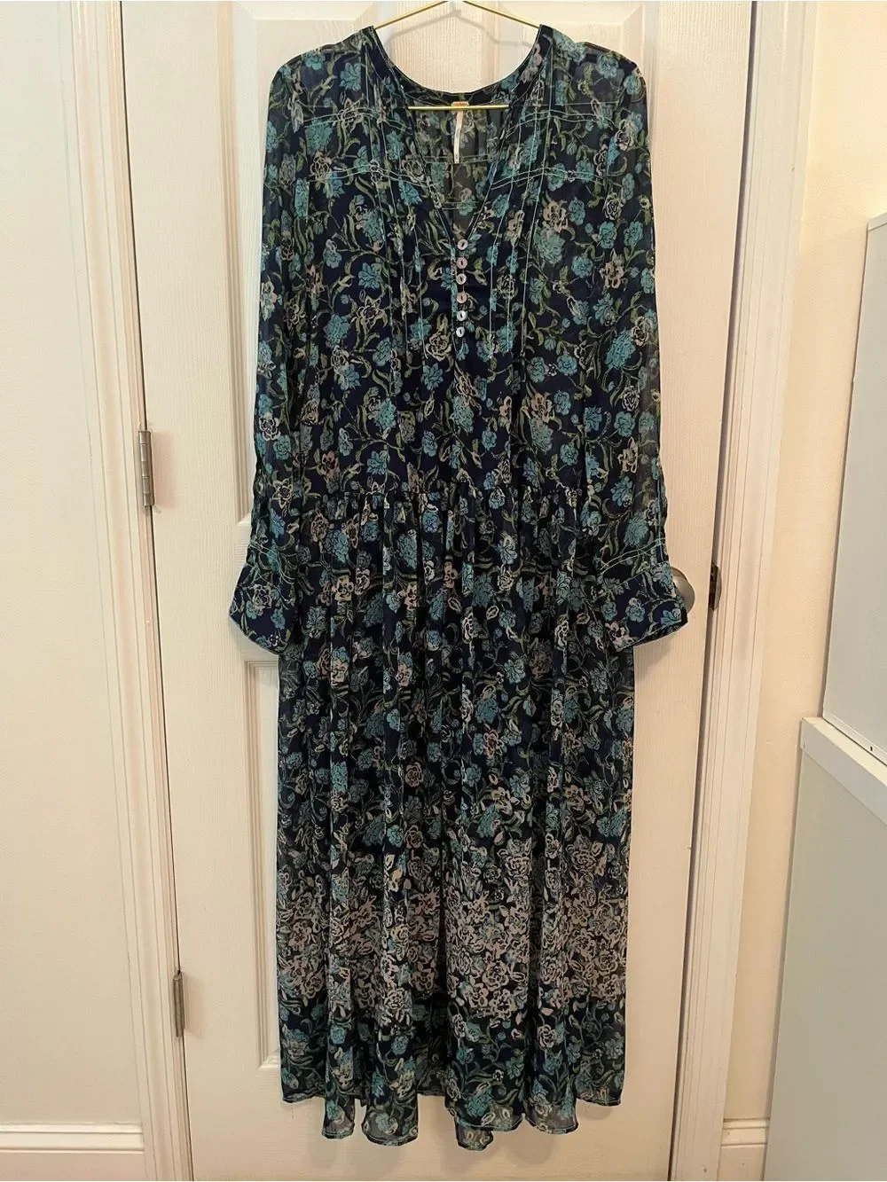 Free People Navy Blue Floral Boho Maxi Dress XS Cottagecore Festival Midi Maxi